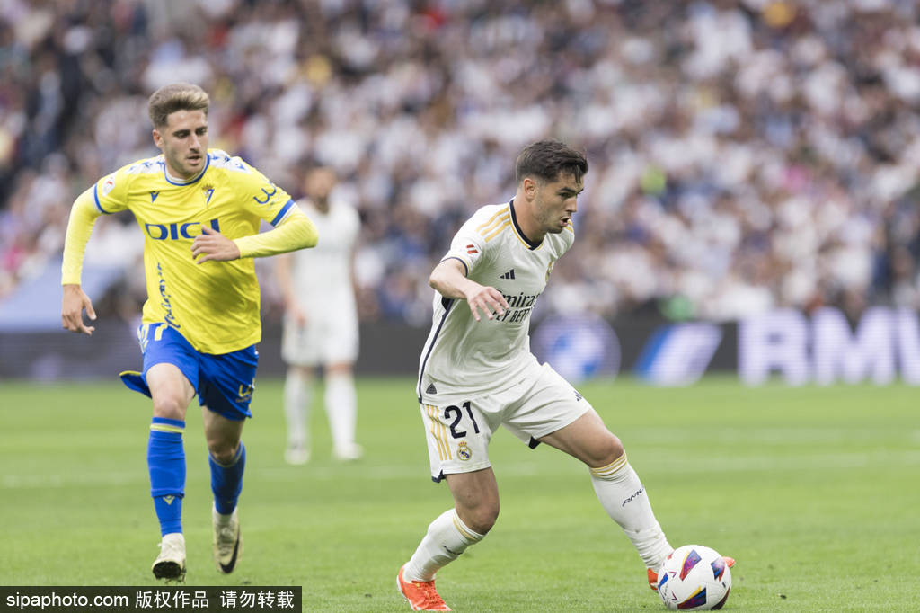 助球队建立 助球队建立